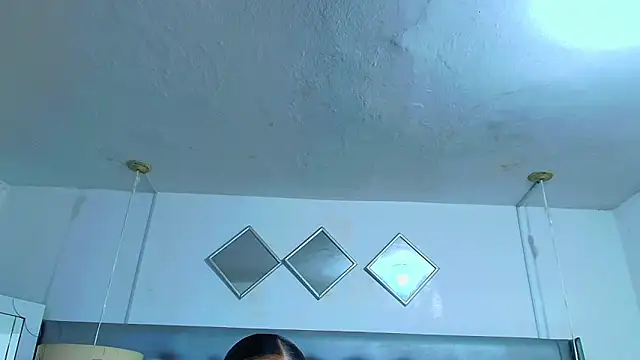 EileenBenzon online show from 03/25/26, 02:23