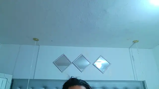 EileenBenzon online show from 04/24/26, 03:14