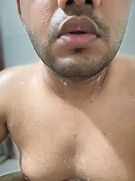 ved240 online show from 10/10/25, 03:11