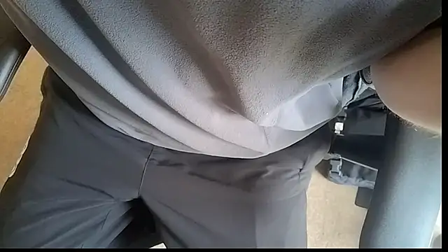 an4y8ot online show from 10/06/25, 10:02