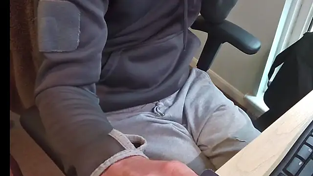 an4y8ot online show from 06/03/26, 03:06