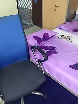 Black baby online show from 03/01/25, 06:54