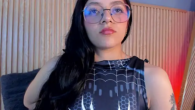 lana dol online show from 10/23/25, 12:48