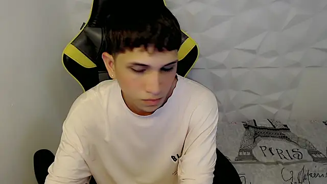 Brayan lopezz online show from 01/25/25, 12:47