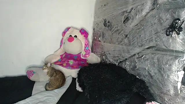 skinny sweet2411 online show from 01/16/26, 05:00