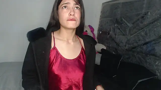 skinny sweet2411 online show from 04/13/26, 07:36