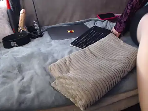 GoddessMonicaNylon online show from 03/12/26, 11:00