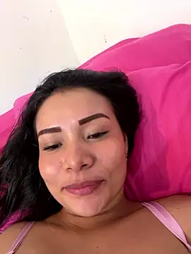 Snapshot of Rousse_blue chatting on 12/07/24, 05:48 Rousse blue online show from 12/07/24, 05:48