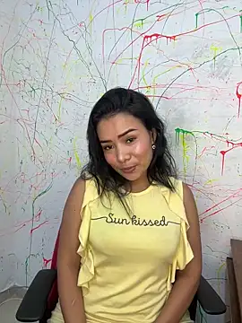 Snapshot of Rousse_blue chatting on 02/28/25, 03:04 Rousse blue online show from 02/28/25, 03:04