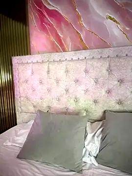 Rousse blue online show from 11/06/25, 04:02