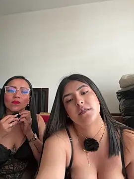 kim zaratte online show from 05/26/26, 03:08