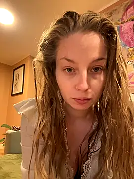 Snapshot of Hr_Frk_Olsen chatting on 11/04/25, 10:47 Hr Frk Olsen online show from 11/04/25, 10:47