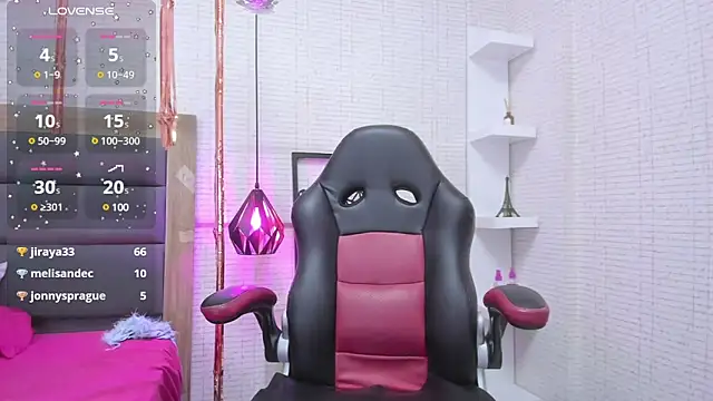 Snapshot of shelbystetson chatting on 01/27/25, 02:57 shelbystetson online show from 01/27/25, 02:57