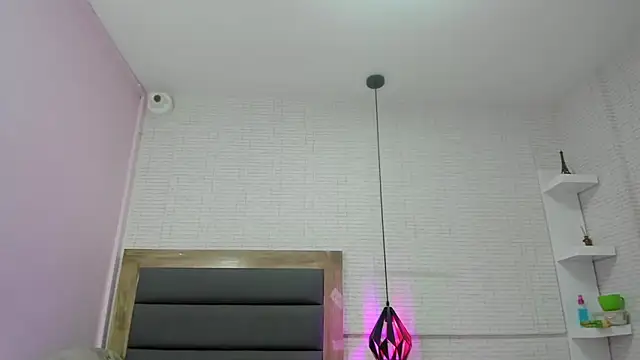 Snapshot of shelbystetson chatting on 02/05/25, 02:59 shelbystetson online show from 02/05/25, 02:59