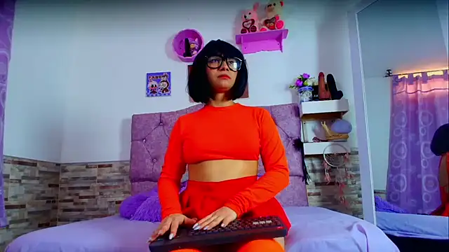 Melannytaylor online show from 10/01/25, 06:03