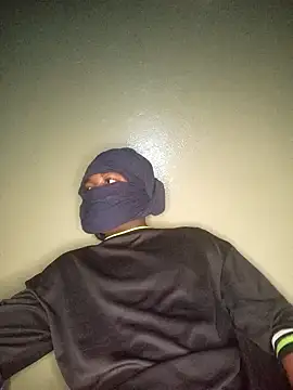 Snapshot of Mischevous_T69 chatting on 12/05/24, 08:22 Mischevous T69 online show from 12/05/24, 08:22