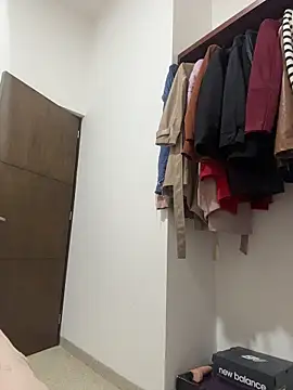 diosagriega 1 online show from 12/16/25, 05:56