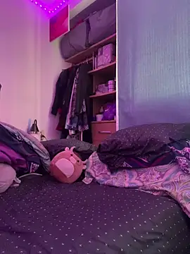 Nina-Chick777 online show from 02/25/26, 04:16