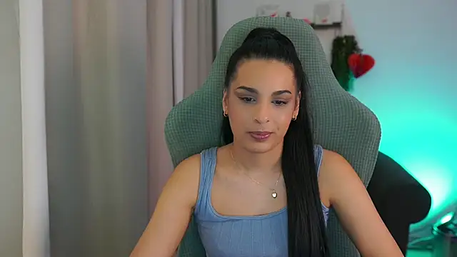 mila  denver online show from 02/16/25, 05:15