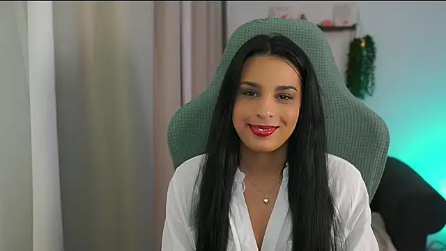 mila  denver online show from 02/20/25, 12:04