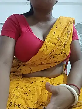 Snapshot of Priya_2222 chatting on 08/07/26, 06:10 Priya 2222 online show from 08/07/26, 06:10