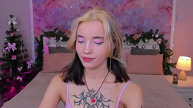 Snapshot of as1an_girlfriend chatting on 12/20/24, 03:03 as1an girlfriend online show from 12/20/24, 03:03