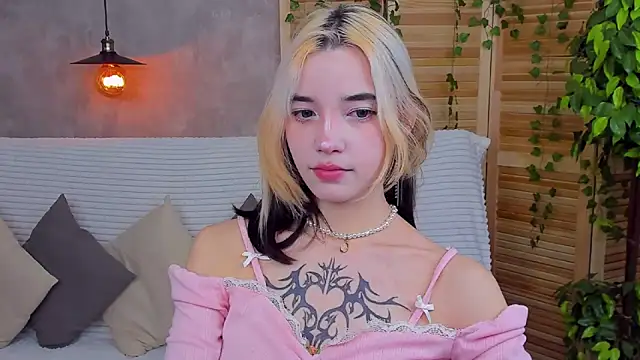 Snapshot of as1an_girlfriend chatting on 01/22/25, 03:31 as1an girlfriend online show from 01/22/25, 03:31