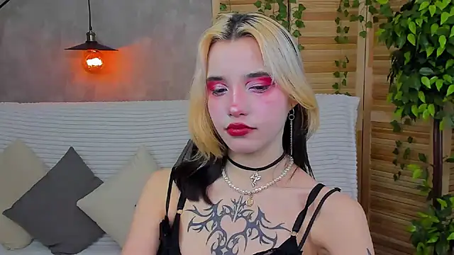 Snapshot of as1an_girlfriend chatting on 01/31/25, 04:14 as1an girlfriend online show from 01/31/25, 04:14