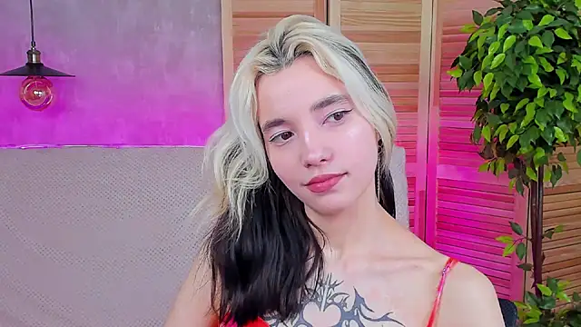 Snapshot of as1an_girlfriend chatting on 03/12/25, 10:16 as1an girlfriend online show from 03/12/25, 10:16