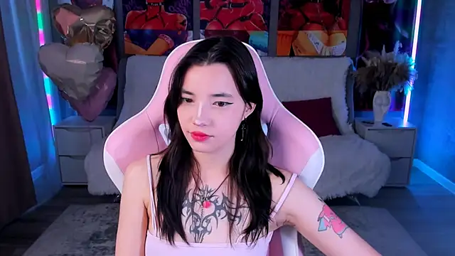 as1an girlfriend online show from 04/03/26, 08:56