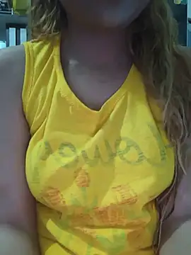 Snapshot of YourFulki chatting on 06/15/26, 06:43 YourFulki online show from 06/15/26, 06:43