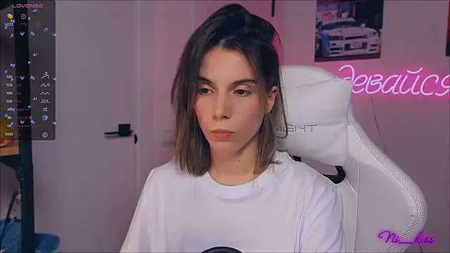  ni kiss online show from 09/21/25, 08:43