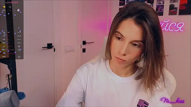  ni kiss online show from 09/23/25, 06:55