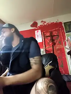 Ozomitro online show from 12/15/25, 11:47