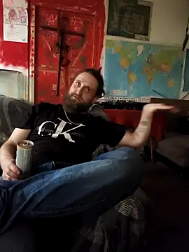 Ozomitro online show from 02/06/26, 02:20