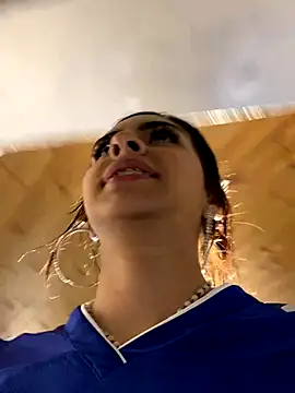 Hilary pinkk online show from 11/19/25, 01:16