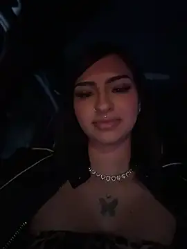 Hilary pinkk online show from 04/10/26, 12:16