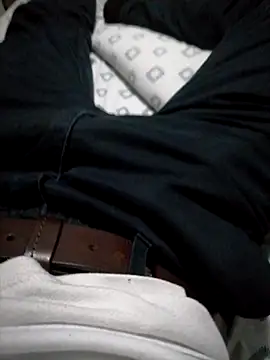 Snapshot of Lighto1 chatting on 10/03/25, 03:25 Lighto1 online show from 10/03/25, 03:25