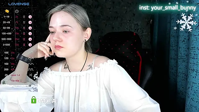 Your small bunny online show from 12/21/25, 02:19