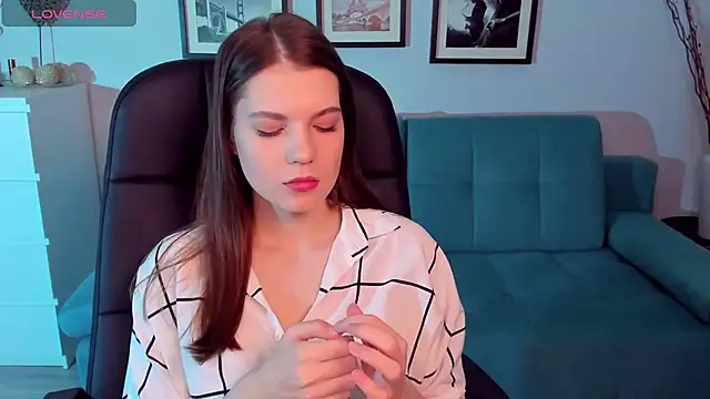 BellaSweetHeart online show from 03/07/25, 06:57