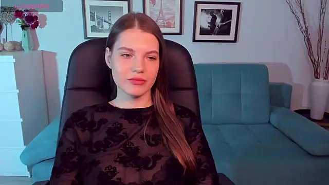 BellaSweetHeart online show from 03/09/25, 07:15