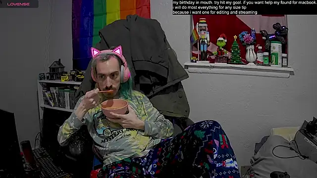 Snapshot of tallnerdyguy chatting on 01/18/25, 02:25 tallnerdyguy online show from 01/18/25, 02:25