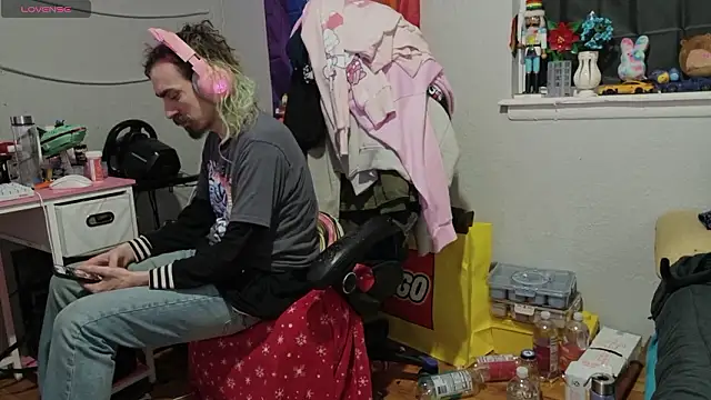 tallnerdyguy online show from 02/19/26, 03:46