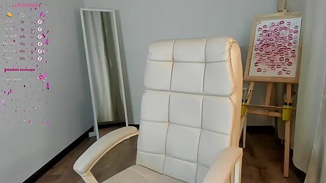 margeriTirell online show from 03/08/25, 06:21