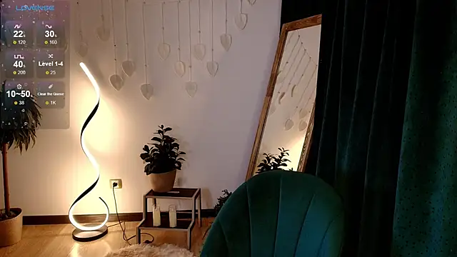 margeriTirell online show from 10/04/25, 02:42