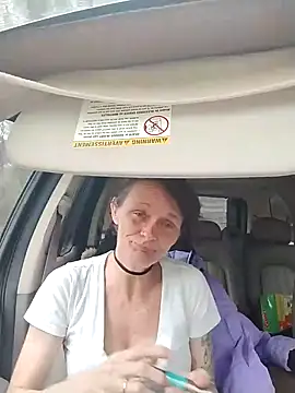 ivylee31 online show from 03/04/25, 07:54