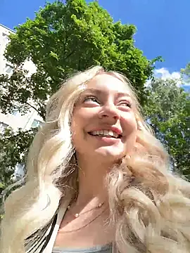 Snapshot of melissa_grr chatting on 06/14/26, 12:29 melissa grr online show from 06/14/26, 12:29