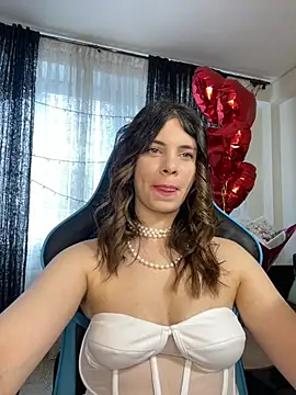 CurlyLara online show from 03/01/25, 11:39