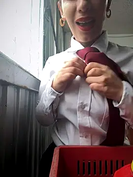 Alysson-- online show from 11/06/25, 02:29