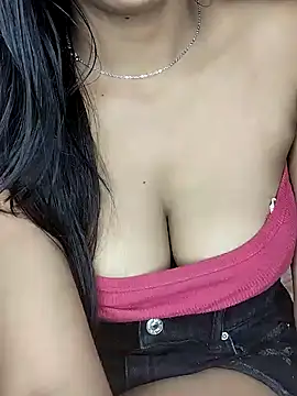 Snapshot of Indian_lovly chatting on 01/26/25, 05:55 Indian lovly online show from 01/26/25, 05:55